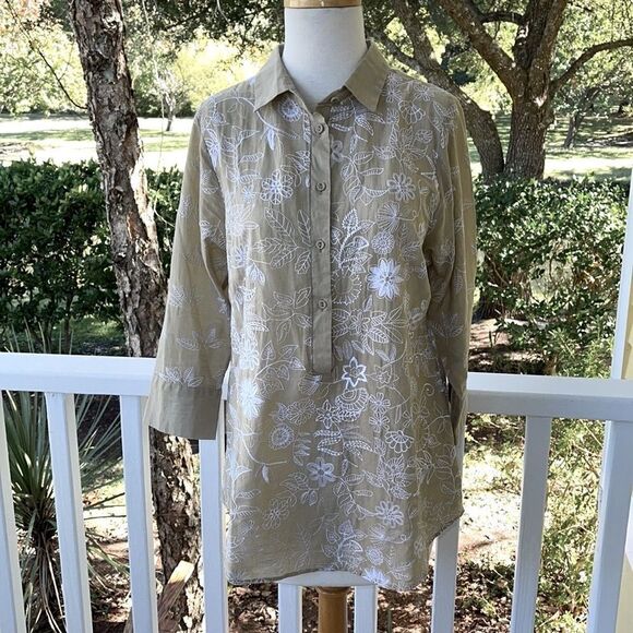 Gretchen Scott Designs Tops - Gretchen Scott Design Embroidered Tunic